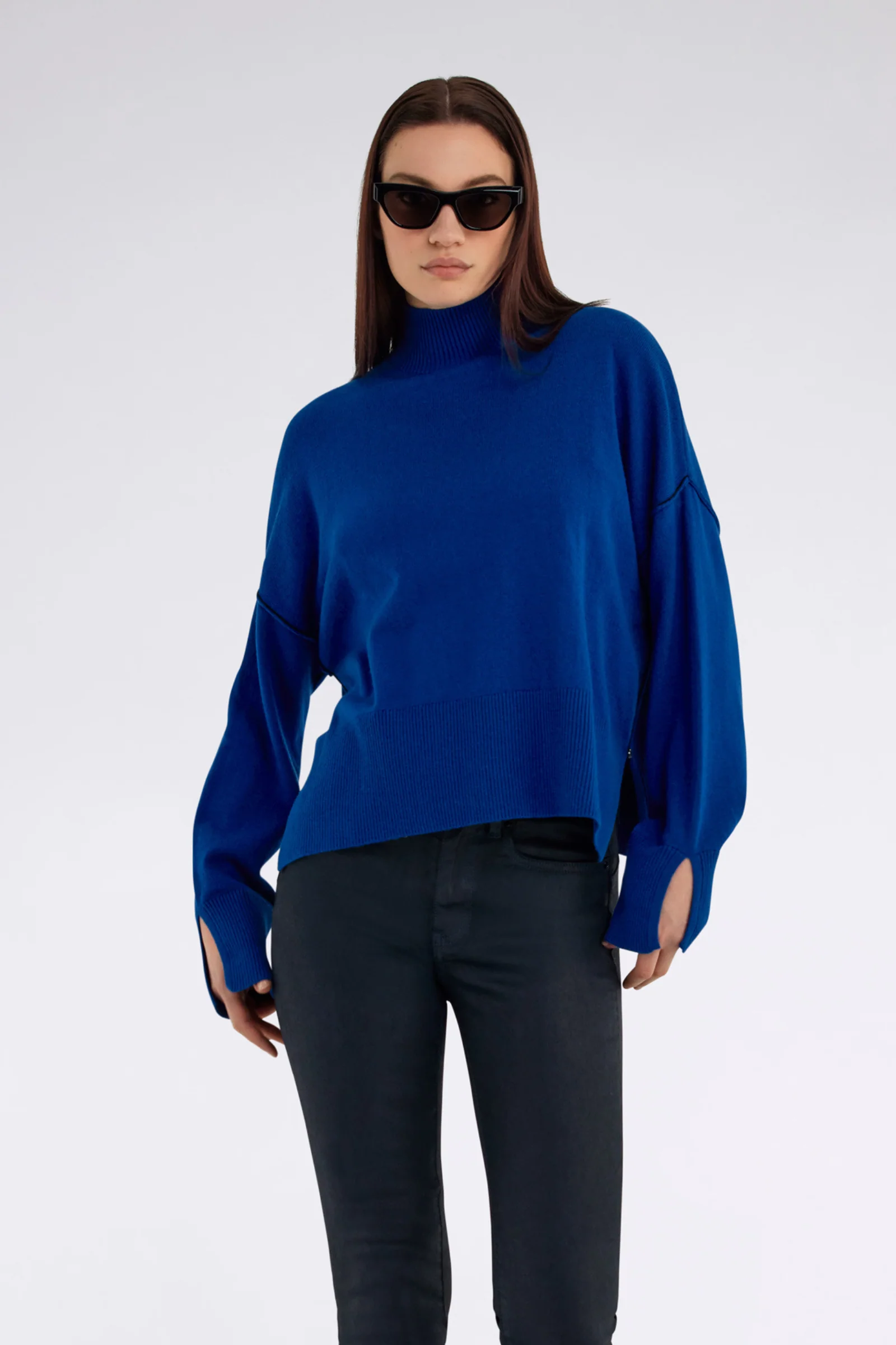 LOLA T NECK 1721 - Image 2